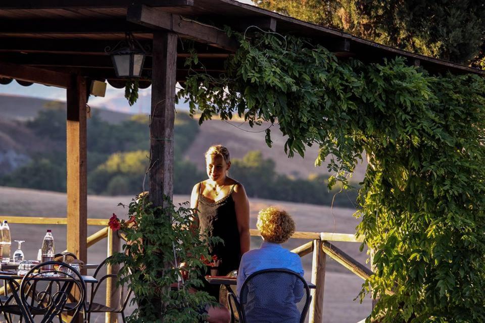 Agriturismo Casanova Asciano Bagian luar foto